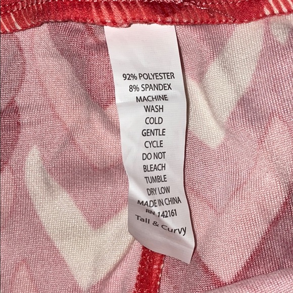 Lularoe Tall & Curvy TC leggings - Picture 3 of 4